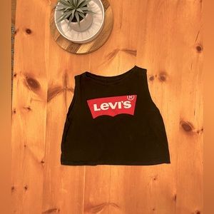 Levi’s crop top